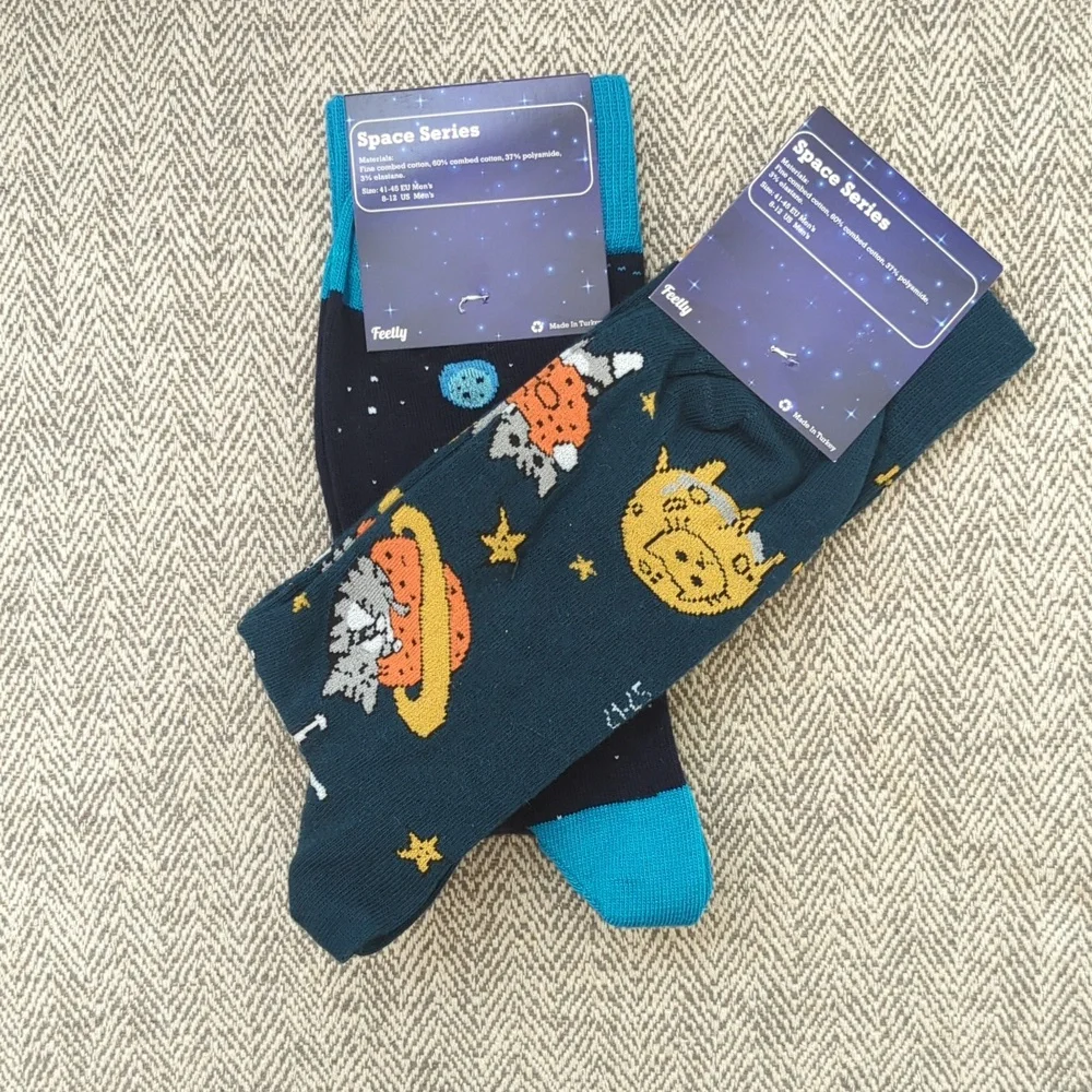 Socks - Picture 2 of 4